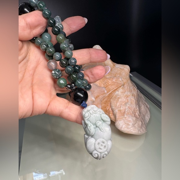 MOSS AGATE + ONYX + PIXIU JADE STONES NATURAL NECKLACE - Picture 6 of 14
